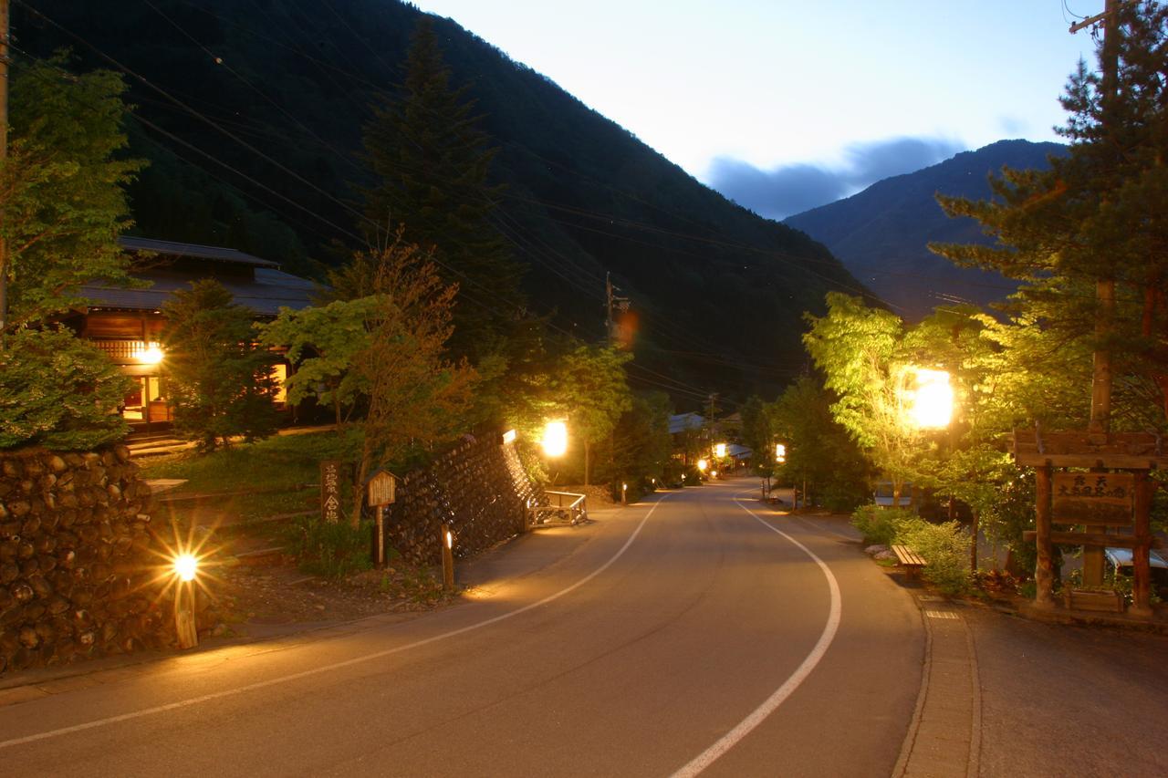 Katsuragi No Sato Hotell Takayama  Exteriör bild
