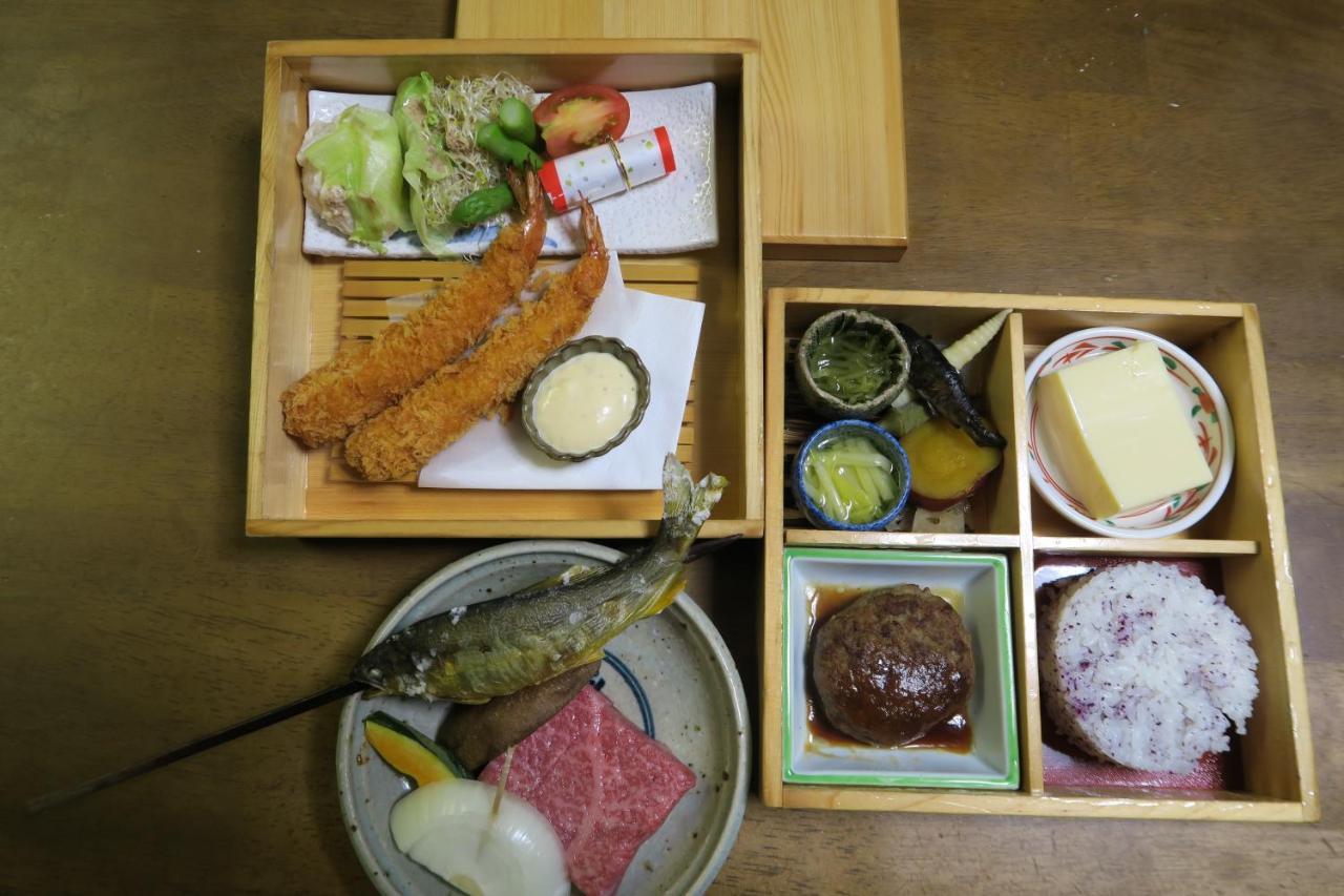Katsuragi No Sato Hotell Takayama  Exteriör bild